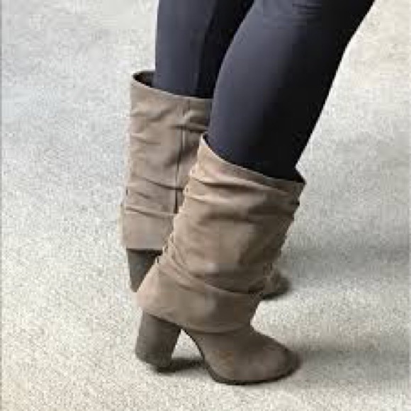 Vince Camuto Shoes - Vince Camuto “Cassandra” nubuck boots size 8
